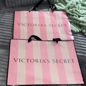 VICTORIAS SECRET PAPER SHOPPING BAGS  ALL BUT ONE LOOK UNUSED